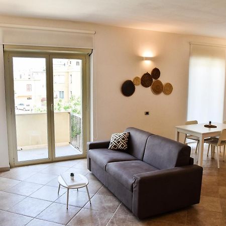 Sunshine Apartment - Appartamento Vicino Al Mare, Cagliari, Sardinia Zewnętrze zdjęcie