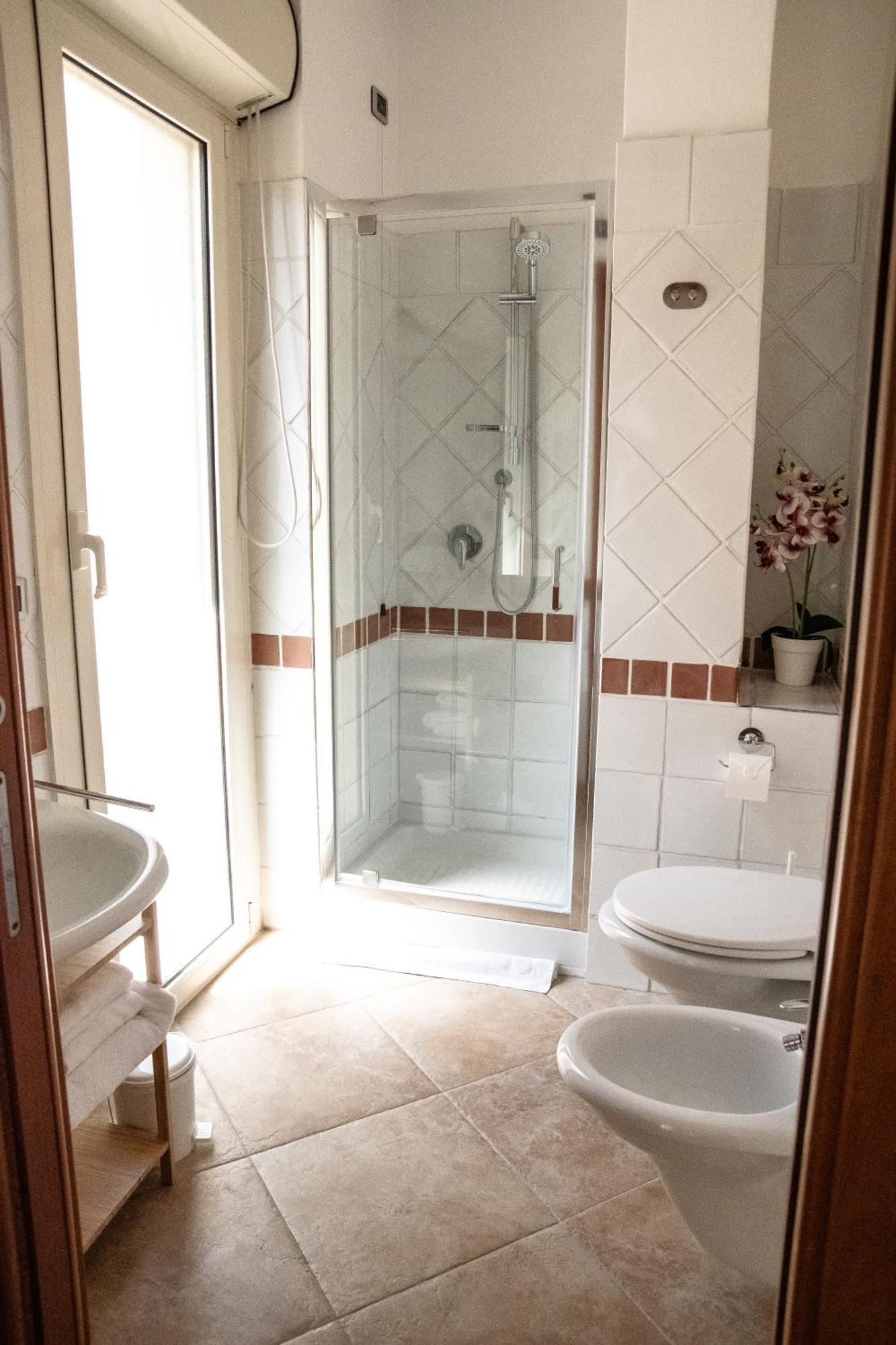 Sunshine Apartment - Appartamento Vicino Al Mare, Cagliari, Sardinia Zewnętrze zdjęcie