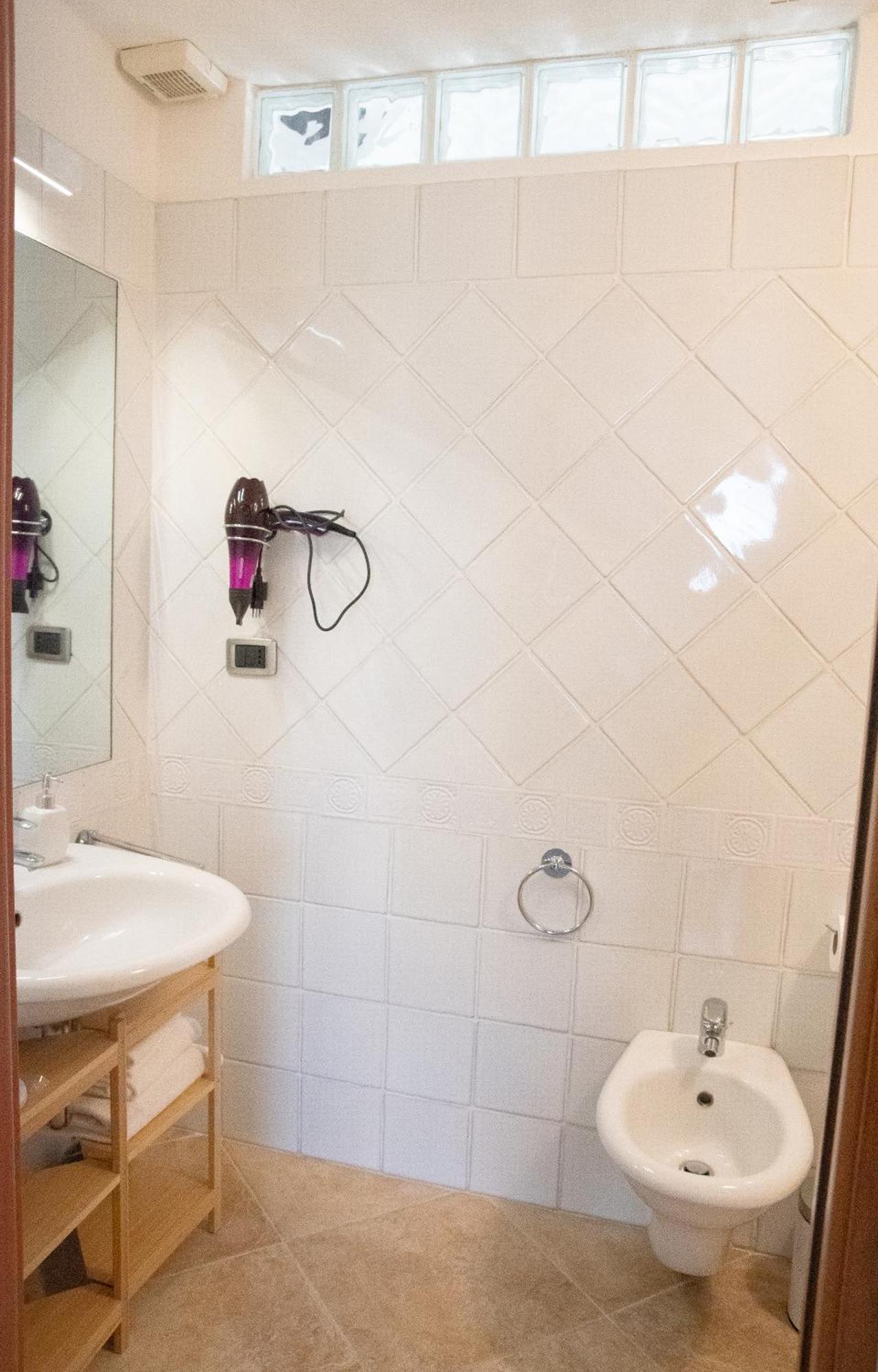 Sunshine Apartment - Appartamento Vicino Al Mare, Cagliari, Sardinia Zewnętrze zdjęcie